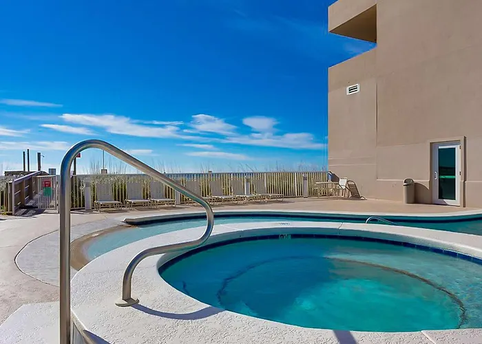 Holiday home Crystal Shores West 504 *